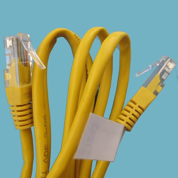 Ethernet Yellow Cable 45 Inches 3.75 Feet NEW 30 V 60C RohHS compliant U… - Picture 3 of 4